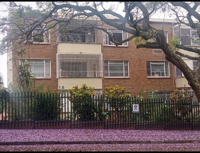 1 BEDROOM APARTMENT FOR SALE IN GLENWOOD